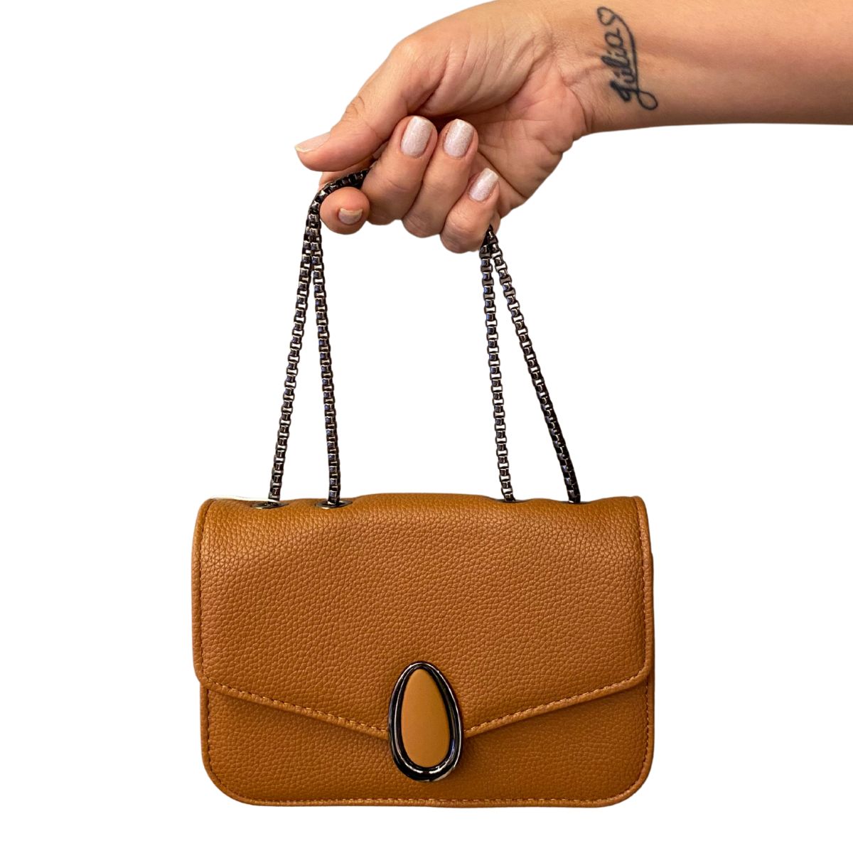 Bolsa Feminina com Corrente e Fecho Magnético