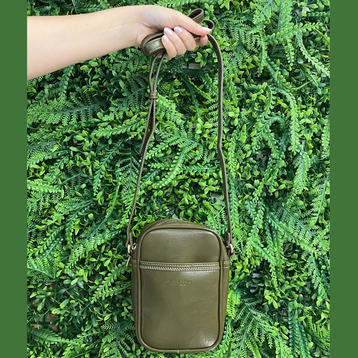 Bolsa Feminina Tiracolo Casual Leve Compacta Golden Fênix