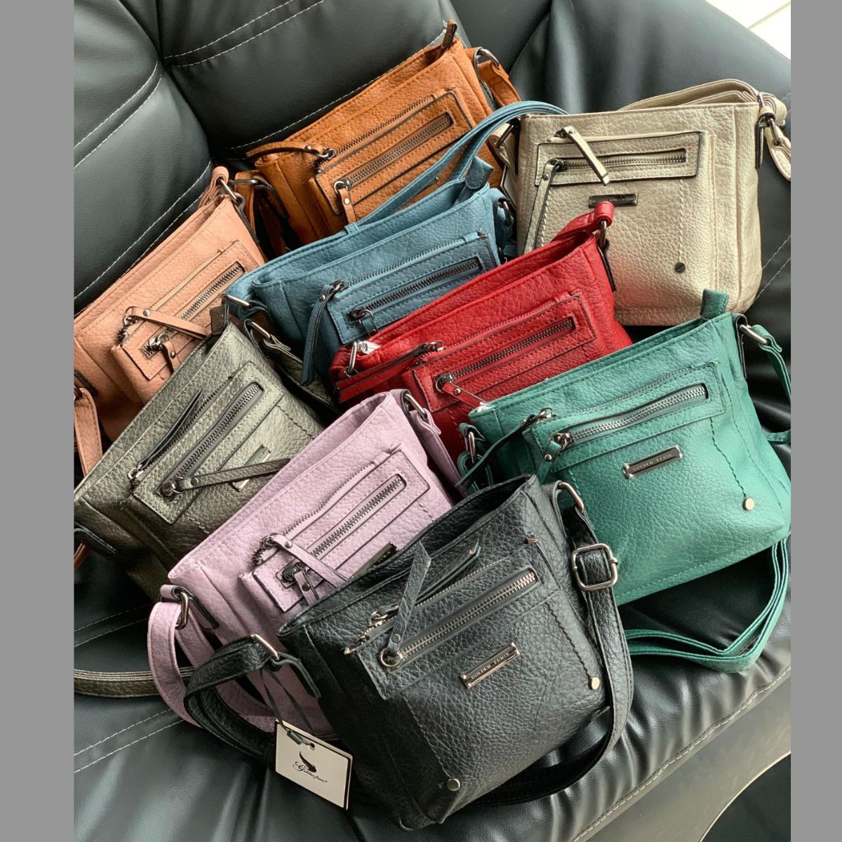 Bolsa Tiracolo Pequena com Design Clássico e Funcional