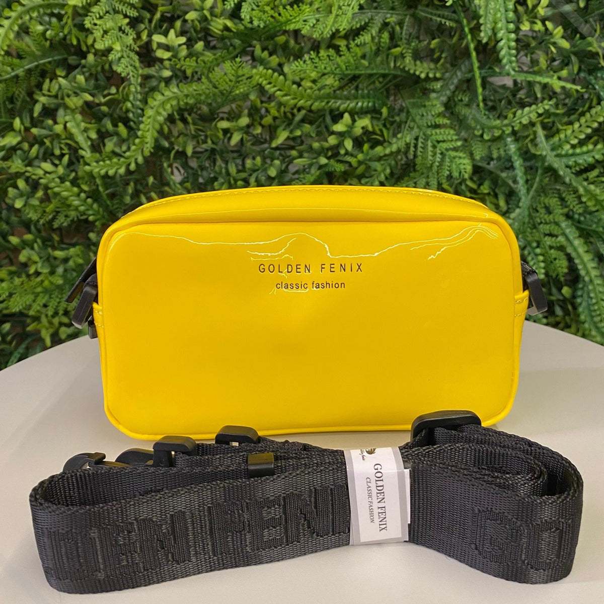 Bolsa Feminina Transversal Verniz Estilosa Impermeável