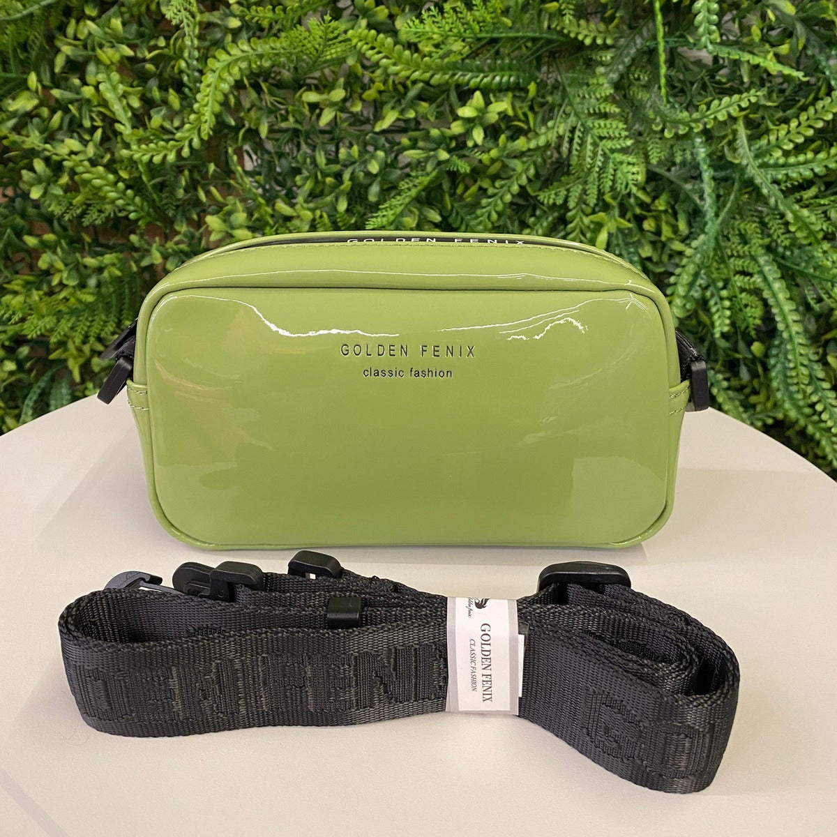 Bolsa Feminina Transversal Verniz Estilosa Impermeável