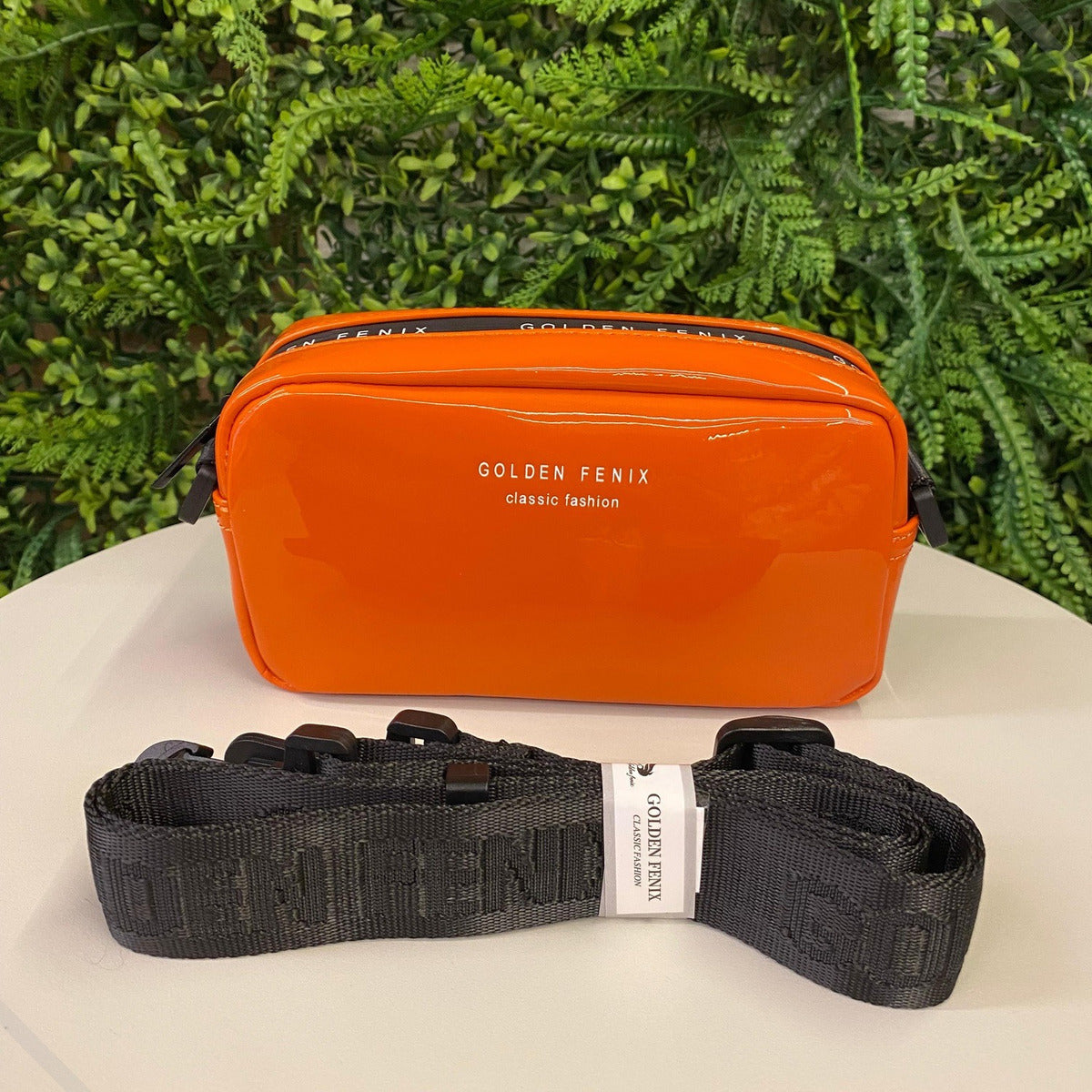 Bolsa Feminina Transversal Verniz Estilosa Impermeável