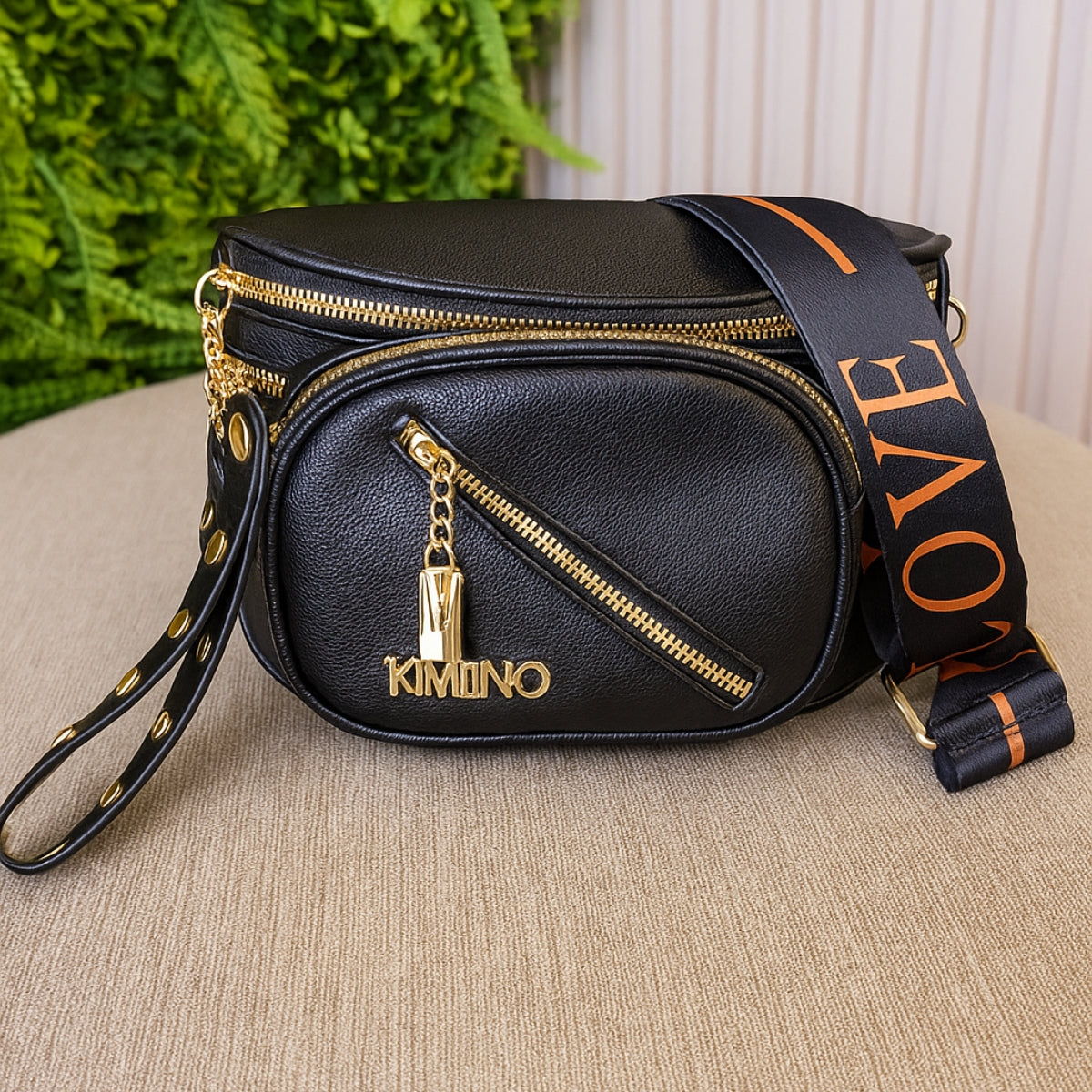 Pochete Feminina Estilosa C/ Alça Regulável Metais Dourados