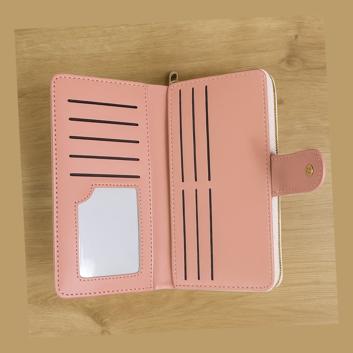 Carteira Feminina Média Compacta Sofisticada